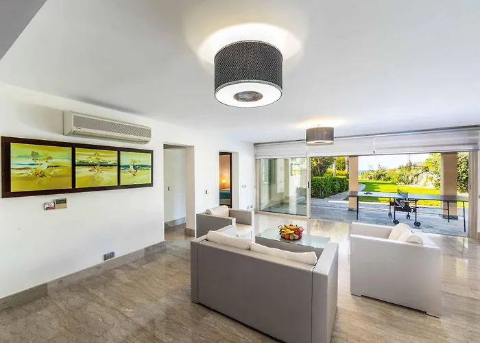 Вилла Harmonia *